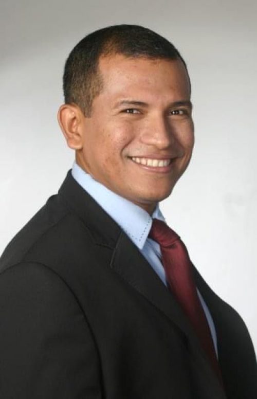 Dr. Luis Contreras